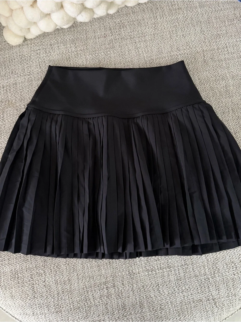 ALO Yoga Black Pleated Mini Skirt